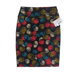 NWT LuLaRoe Cassie Pencil Skirt MEDIUM Black Red Pattern Circles